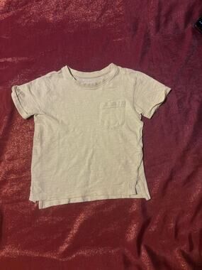Primark T-Shirt Kids 5-6Y Cream Slub Crew Neck Short Sleeve Pocket Casual Tee
